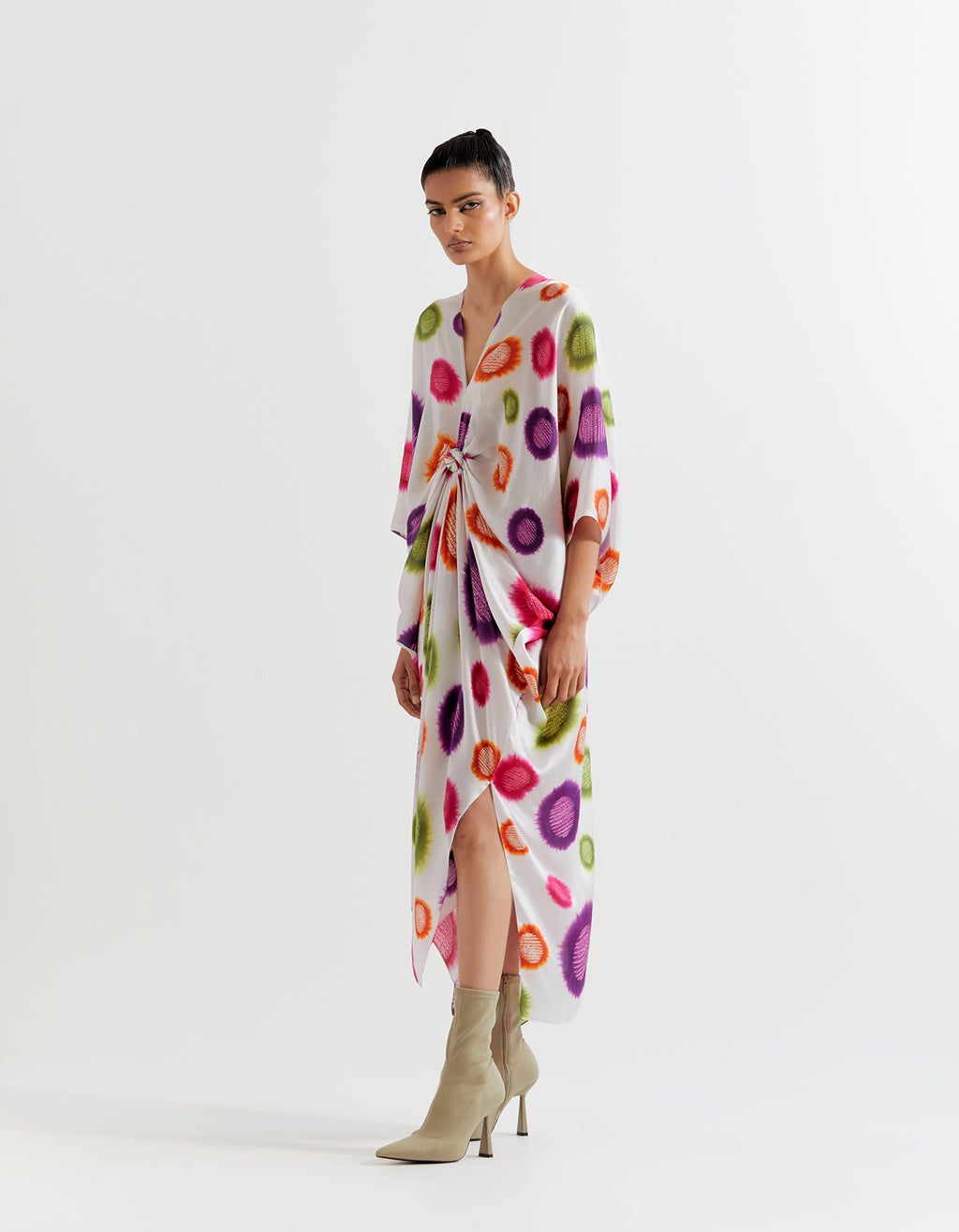 HOLI POLKA KNOT KAFTAN